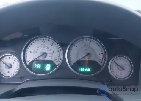 2010 Chrysler Town & Country Touring из США, поврежденный, VIN 2A4RR5DX5AR262454